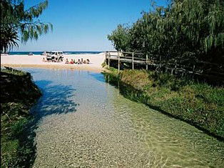 Inskip QLD Accommodation Yamba