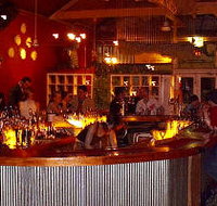 Monties Bar - Accommodation Yamba