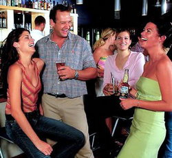 Daveys Hotel - Accommodation Yamba 1