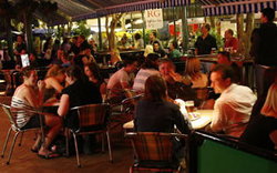 Royal George Hotel - Accommodation Yamba 2