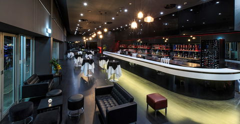 Watermark Docklands - Accommodation Yamba 3