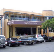 Town Green Inn
