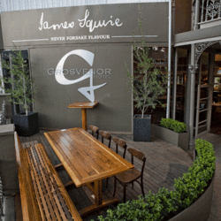 Grosvenor Hotel - Accommodation Yamba 2