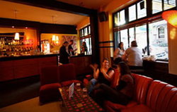 Darlo Bar - Accommodation Yamba 3