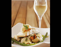 Grosvenor Hotel - Accommodation Yamba 3