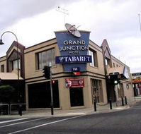 Grand Junction Hotel - Accommodation Yamba