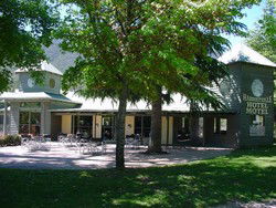 Harrietville Hotel Motel - Accommodation Yamba 0
