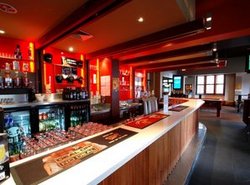 Marine Hotel - Accommodation Yamba 0