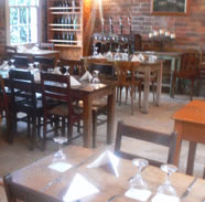 Berry Hotel - Accommodation Yamba 2