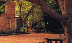 Settlers Arms Inn - Accommodation Yamba 3