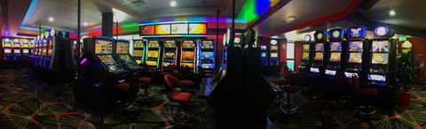 Surfers Paradise RSL - Accommodation Yamba 2