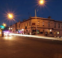Three Crowns Hotel - Accommodation Yamba