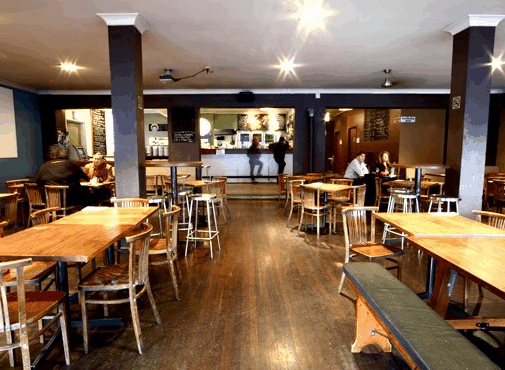 Debacle - Accommodation Yamba 1