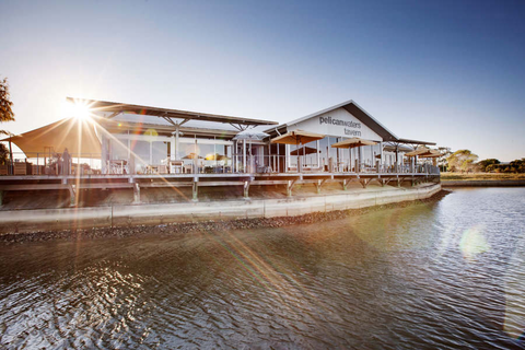 Pelican Waters Tavern - Accommodation Yamba 3