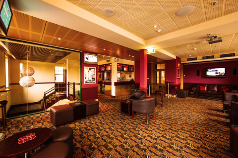 The Coach & Horses Hotel - Accommodation Yamba 5