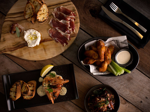 Walrus Social House - Accommodation Yamba 1