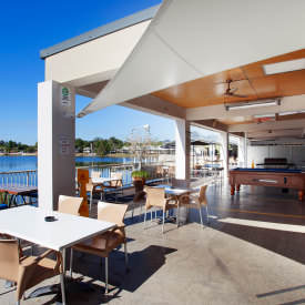 Waterfront Hotel - Accommodation Yamba 4