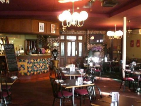 Belvideres Bar & Bistro - Accommodation Yamba 1