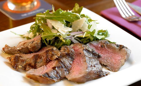 Le Bistro-Union Hotel - Accommodation Yamba 2