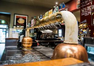 White Bull Hotel Armidale - Accommodation Yamba 1