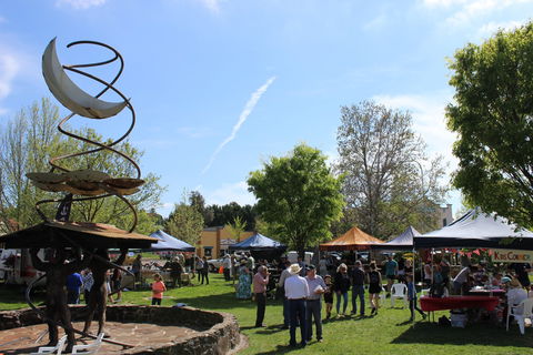 Walcha Farmers' Market - Accommodation Yamba 1
