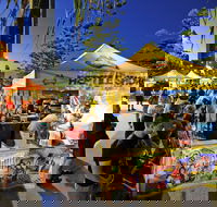 Surfers Paradise Beachfront Markets - Accommodation Yamba