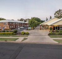 Emerald Maraboon Motor Inn - Accommodation Yamba