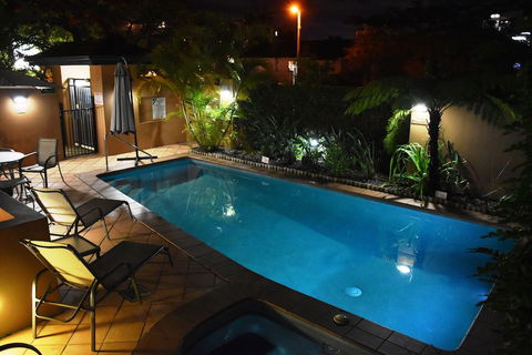 Mermaid Beach Park View Resort - Accommodation Yamba 1