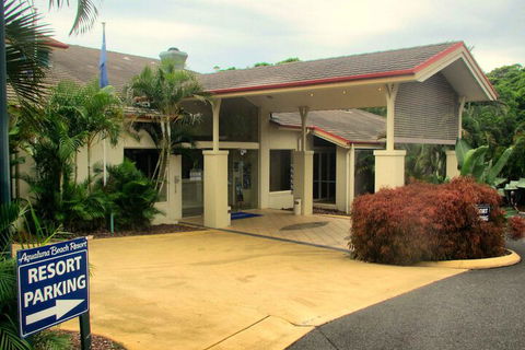 Aqualuna Beach Resort - Accommodation Yamba 2