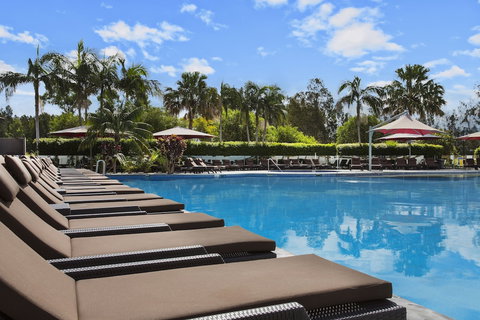 Crowne Plaza Hunter Valley, An IHG Hotel - Accommodation Yamba 1