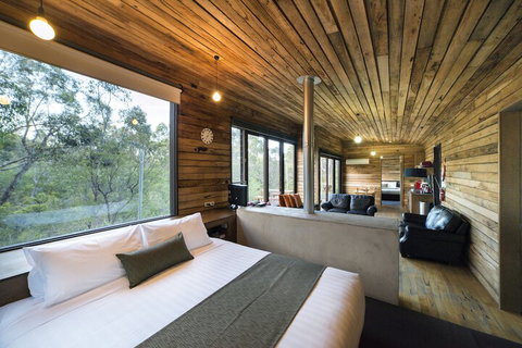 DULC Cabins - Accommodation Yamba 4
