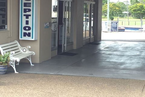 Econo Lodge Park Lane - Accommodation Yamba 1