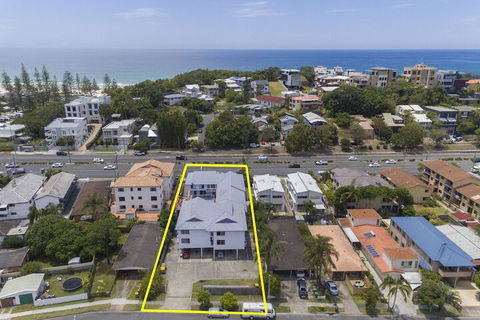 Sunshine Beach Resort - Accommodation Yamba 1