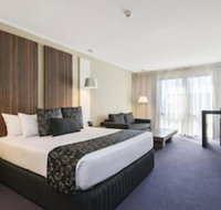 Quality Hotel Taylors Lakes - Accommodation Yamba