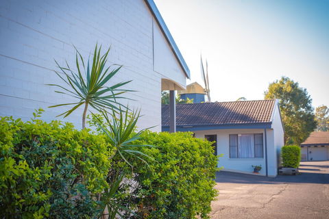 The Big Windmill - Accommodation Yamba 3