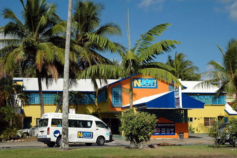 Njoy! Travellers Resort - Accommodation Yamba 0
