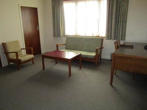 ANU University House Hotel - Accommodation Yamba 4