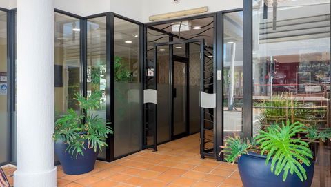 Aegean Apartments - Accommodation Yamba 1