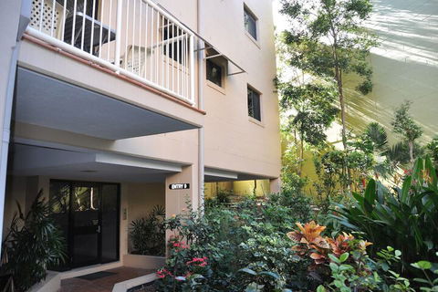 Spring Hill Gardens Apartments - Accommodation Yamba 2