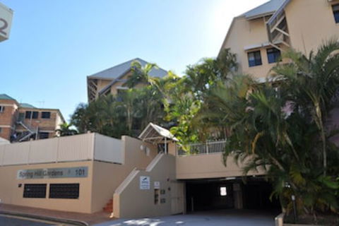 Spring Hill Gardens Apartments - Accommodation Yamba 0