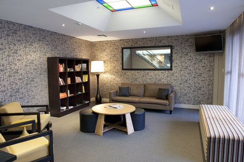 BreakFree Adelaide - Accommodation Yamba 5