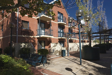 BreakFree Adelaide - Accommodation Yamba 1