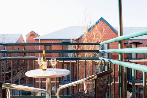 BreakFree Adelaide - Accommodation Yamba 0