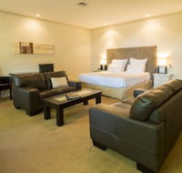 Beau Monde International - Accommodation Yamba