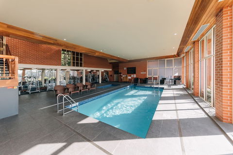 Country Club Tasmania - Accommodation Yamba 1