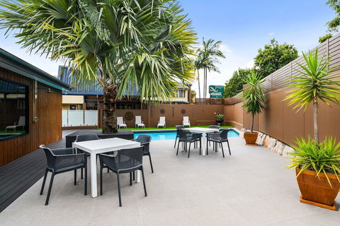 Quality Hotel City Centre - Accommodation Yamba 5