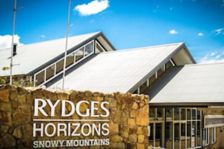 Jindabyne NSW Accommodation Yamba