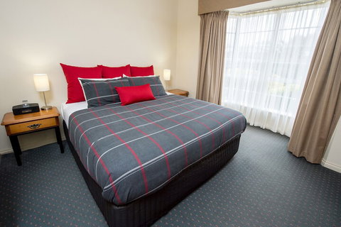 John Pirie Motor Inn - Accommodation Yamba 5