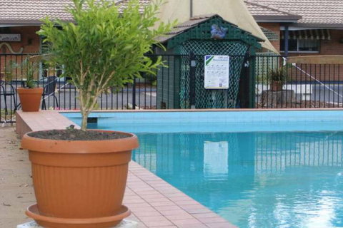 Matthew Flinders Motor Inn - Accommodation Yamba 5