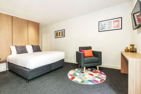 Plum Carlton Serviced Apartments - Accommodation Yamba 5